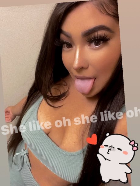 _S A S H A_ nudes star pic