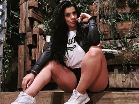 Chay pornstar pretty pics