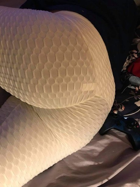 Hannah Warden pornstar xxx photo