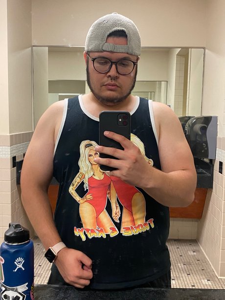 latino_ hd model gallery