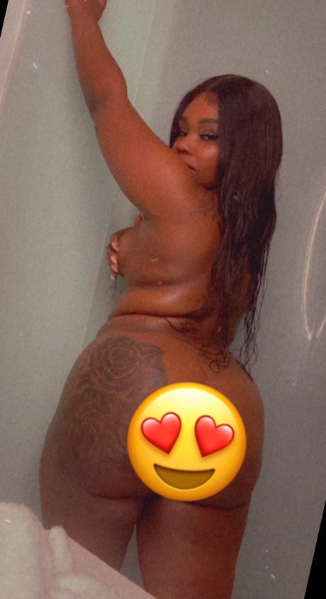 Paris Lee hd model gallery