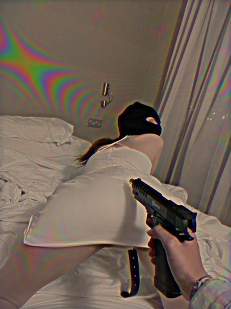 Luc a Castellano art actress image