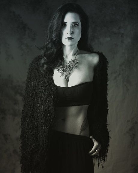 Darling J hd actress img