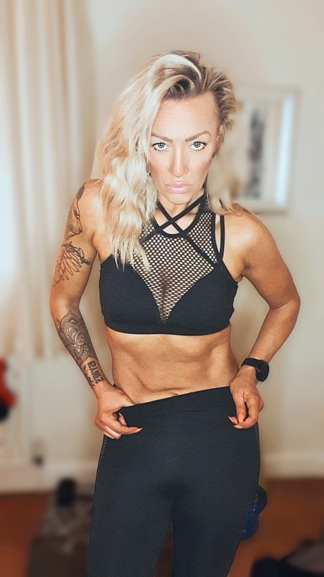 Charlie D pornstar art pictures