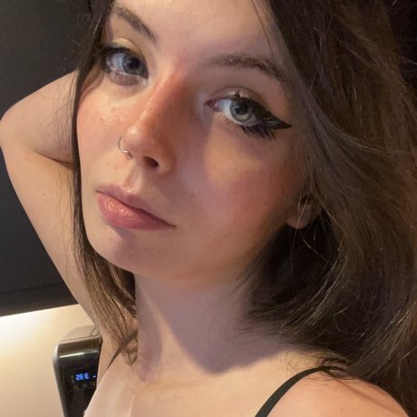 baby princess_ adult star image