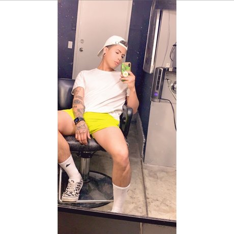 Joeex_ star sexy picture