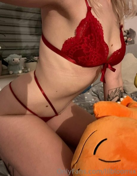 lilbloomix high quality star pics