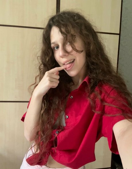 maycurlyvip pretty star picture