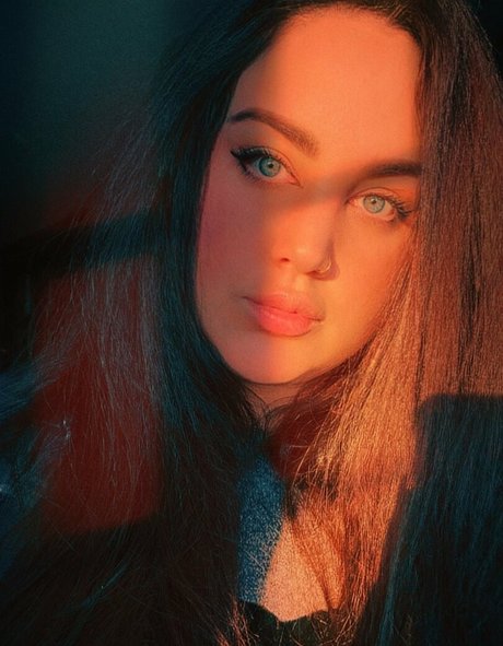 plump princess model pornographic archive