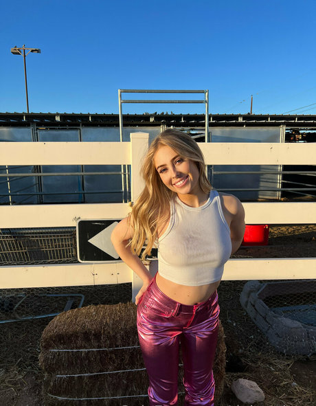 DakotaJane nice model photos