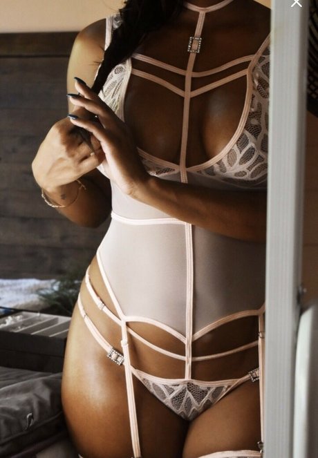 Vanita95 pornstar high quality photos