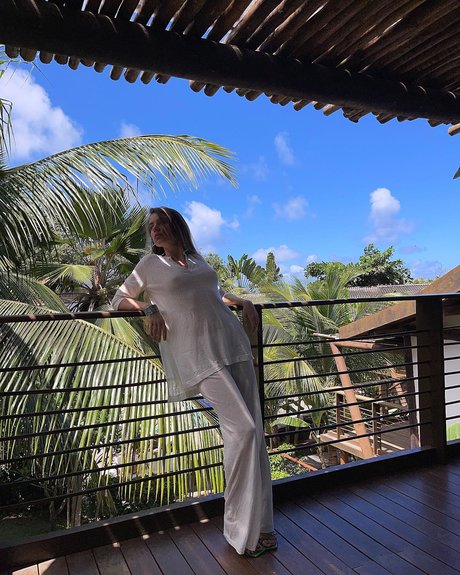 Xenia Tchoumi exclusive actress images