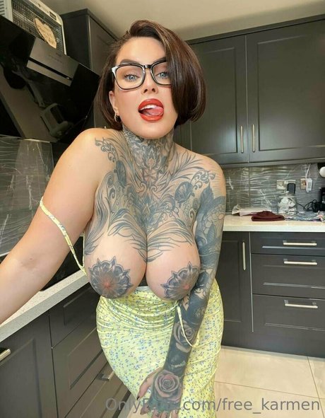 free karmen nude model archive