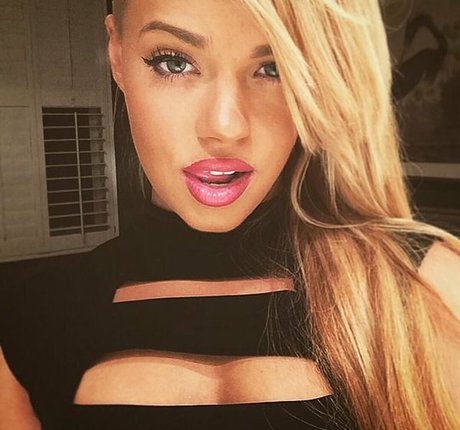 Ashley Martelle nice star archive