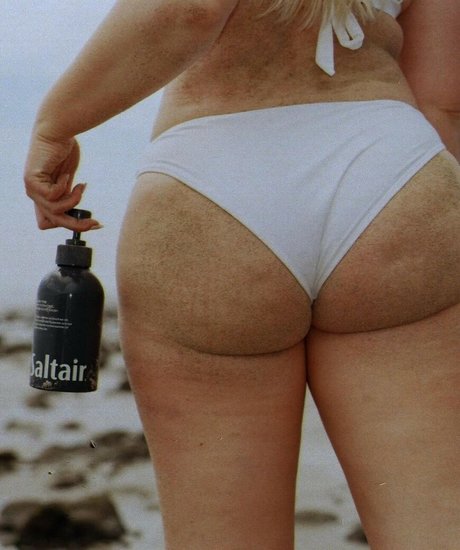 Iskra Lawrence pornstar galleries