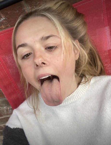 littletreasure44 sex actress pic