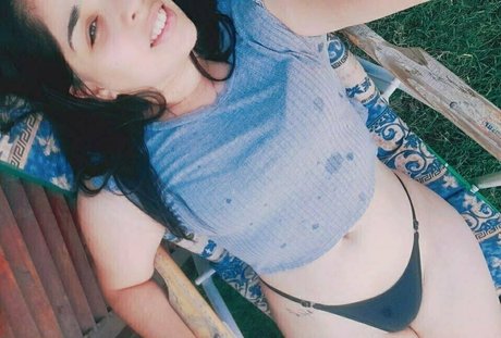 luly 000 model erotic picture