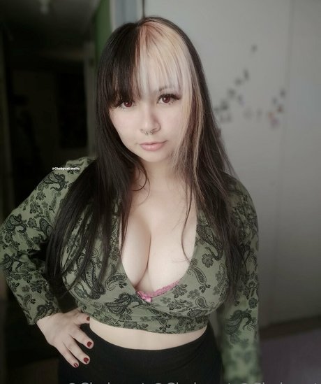 chobycat pornstar naked picture