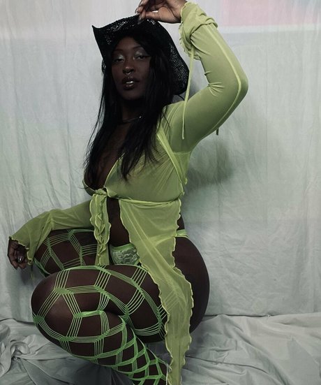 Deebott pornographic actress pictures