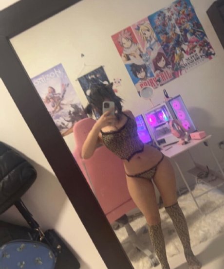 ookiiieee pornstar exclusive pictures