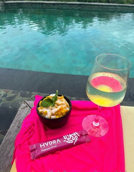 laurenblake naked star galleries