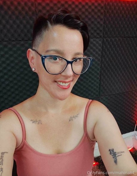 mahina84_ high quality model pics