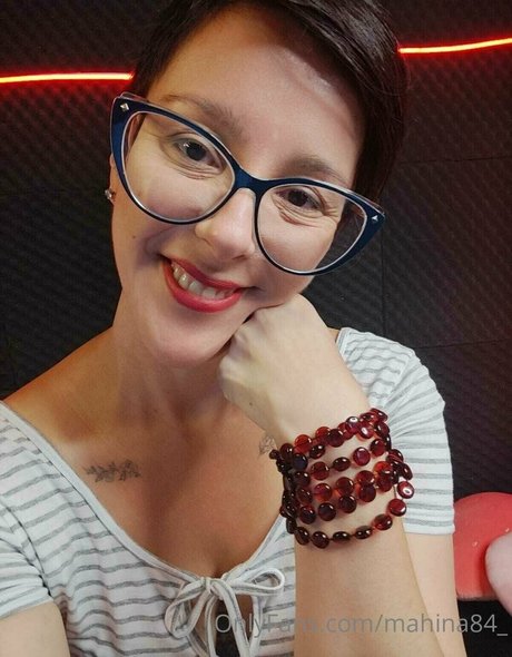 mahina84_ pornstar galleries