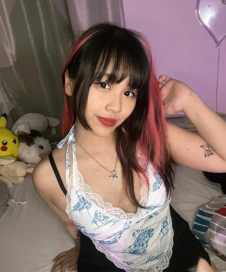 sadparu nude pornstar pics