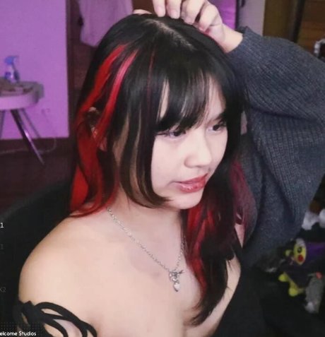 sadparu model hd pic