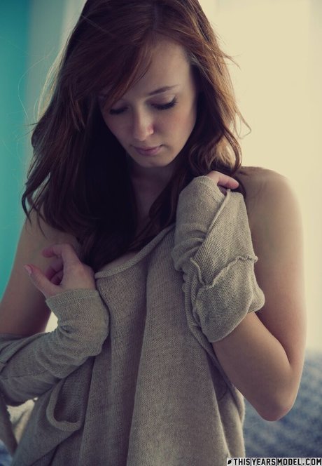 ThisYearsModel adult model photos