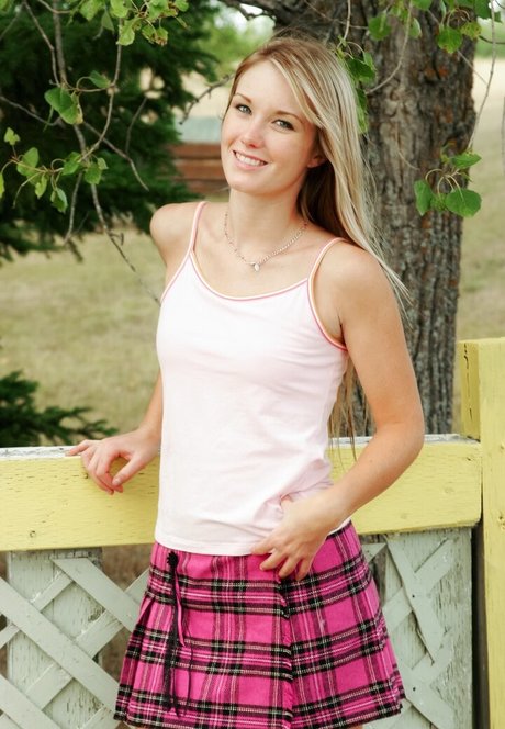 ThisYearsModel star pretty photo