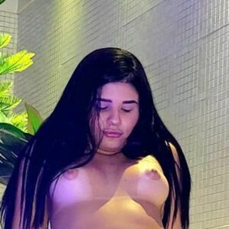 Thayna_ star xxx img