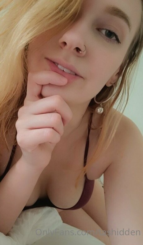 Tashidden nudes pornstar archive