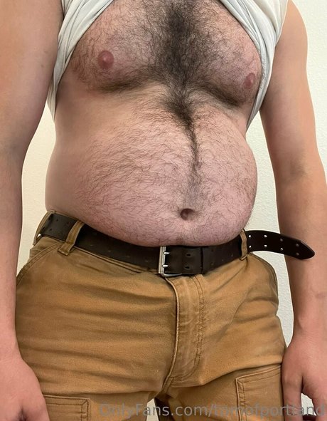 tomofportland model nude pictures