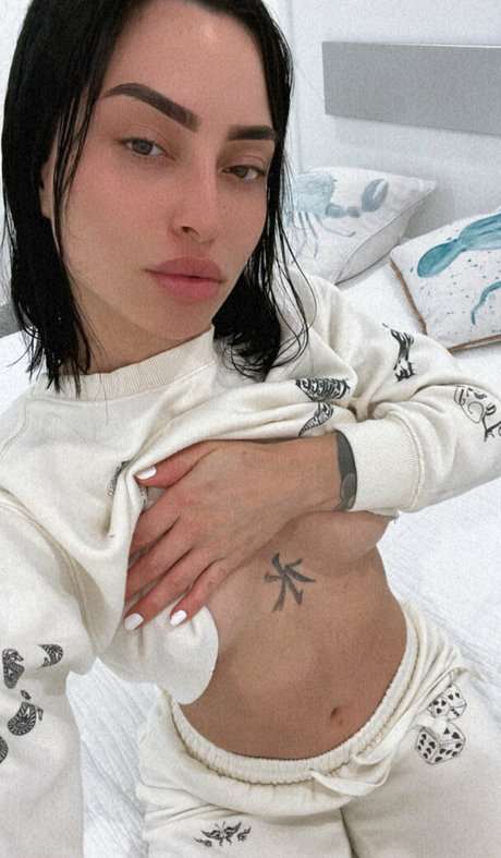 roselinllanes sexy model images