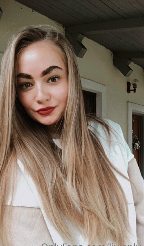 livionly pornographic model photos