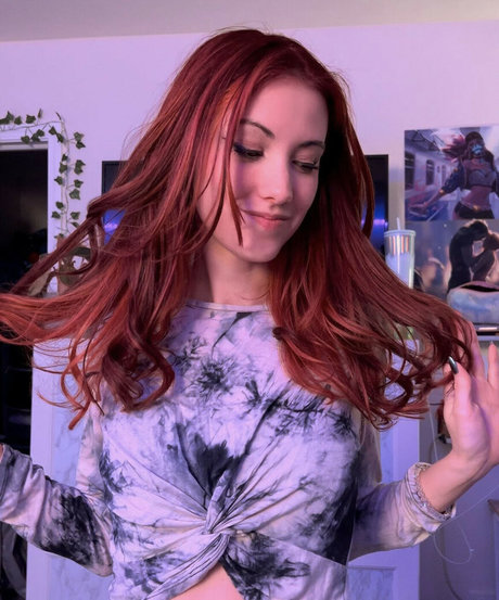 Echochlo pretty star photos