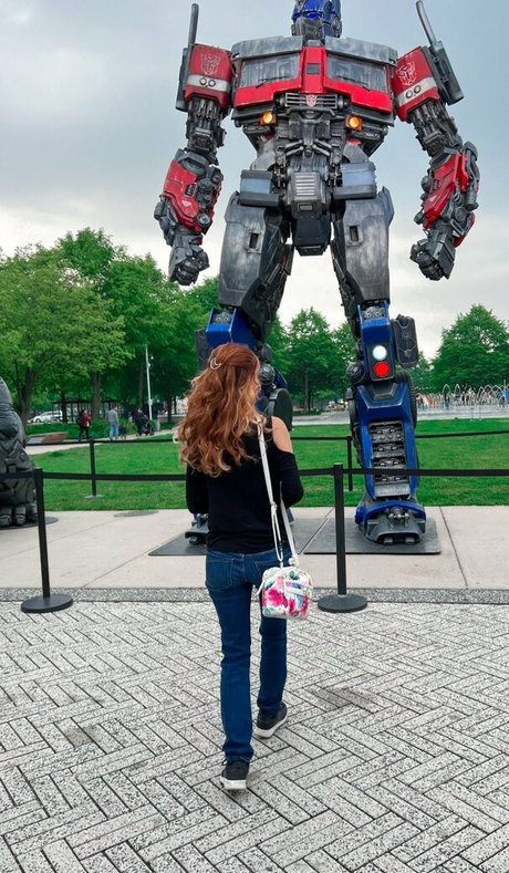 Echochlo star adult pic