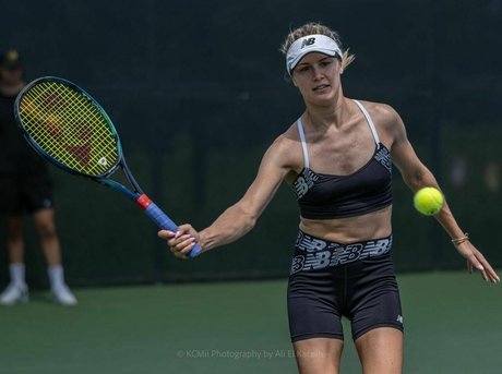 Eugenie Bouchard star adult picture