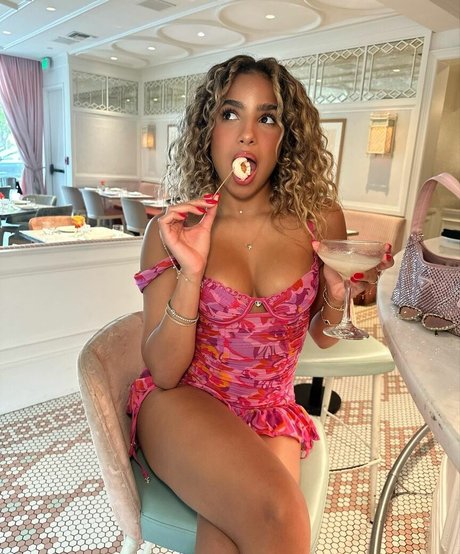 AyannaMarcelin nude star pic