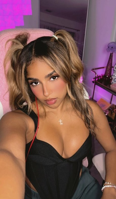 AyannaMarcelin pornstar exclusive images