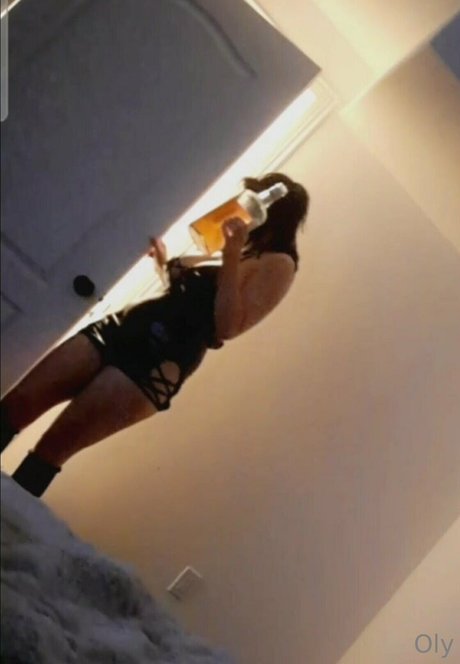 youcancallmeoly model xxx pictures