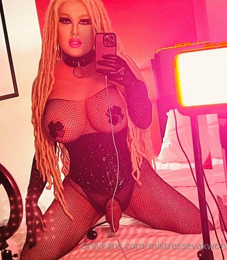 mistressyumi best star img