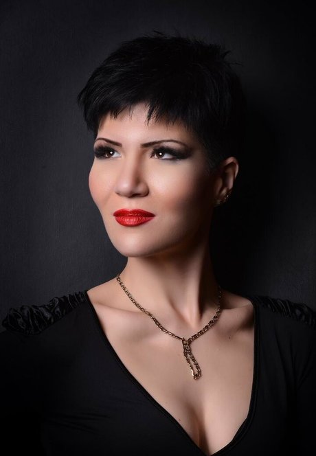 mistressalexandra high quality actress photos