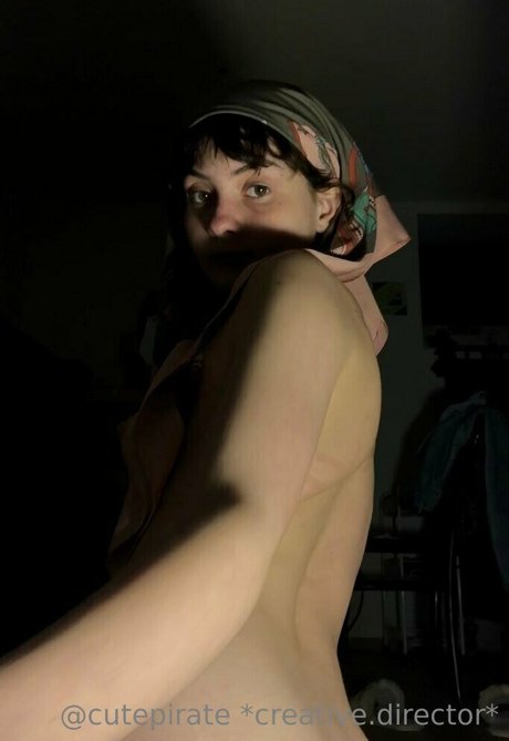 cutepirate pornstar nice img
