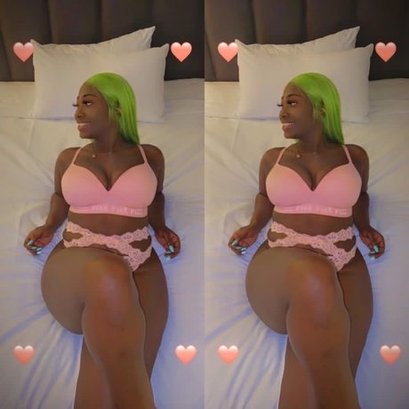 Chocolate Stallion_ star nudes gallery