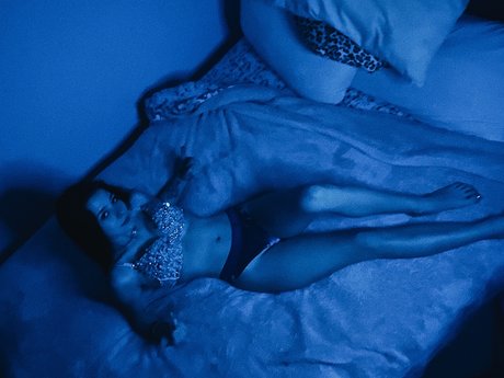 Sexy Syd_ star hd image