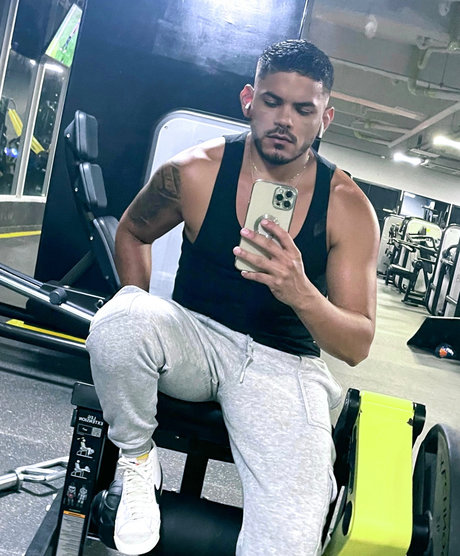 jhon qavip exclusive star pictures