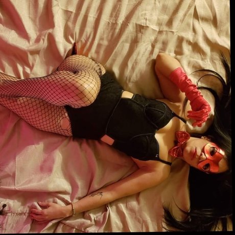 DULCECLANDESTINA19 art actress images