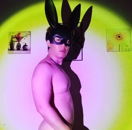 _E i__Mi LA 9 beautiful actress archive